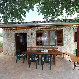 House Nar Ferienhaus